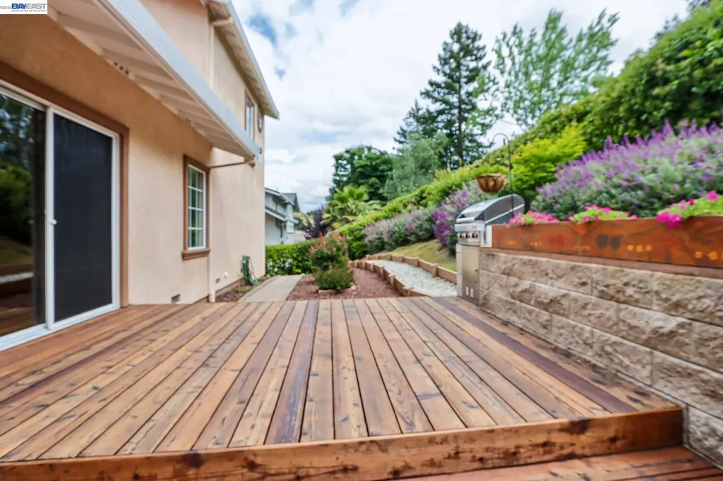 5305 Willow Glen Place Castro Valley CA 94546