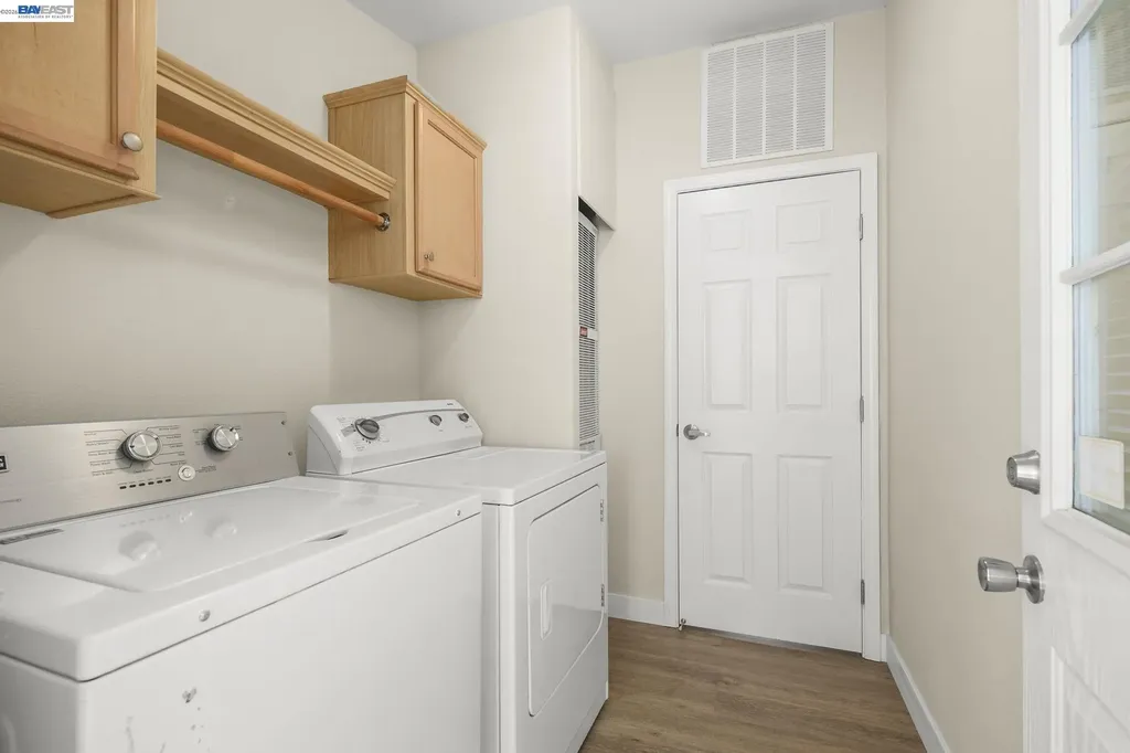 3263 Vineyard Ave., #187 Pleasanton CA 94566