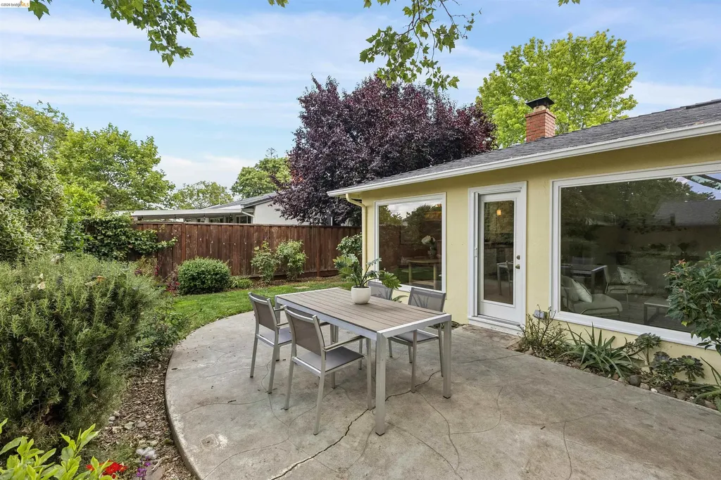 1231 Coventry Road Concord CA 94518