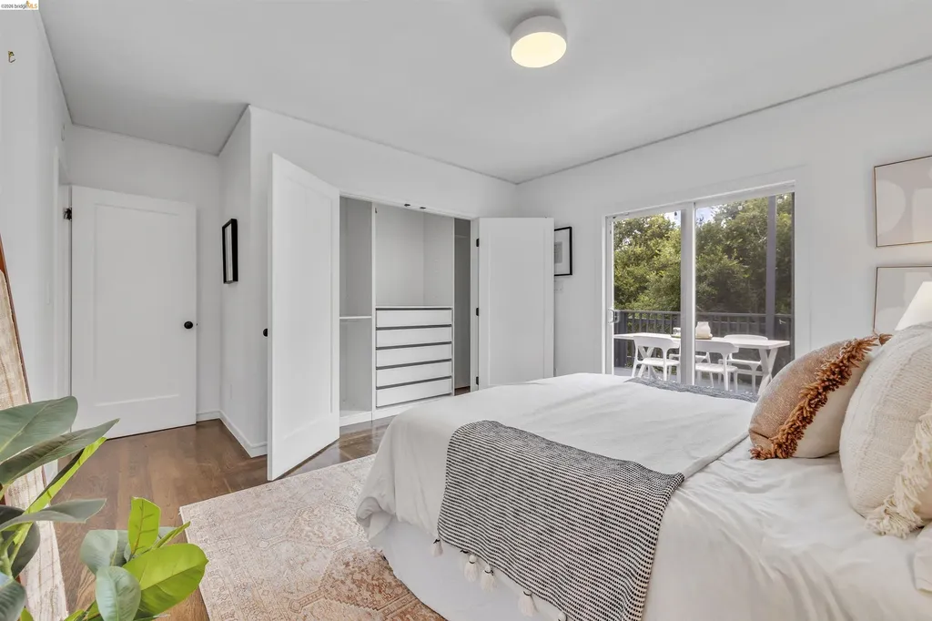 4638 Reinhardt Drive Oakland CA 94619