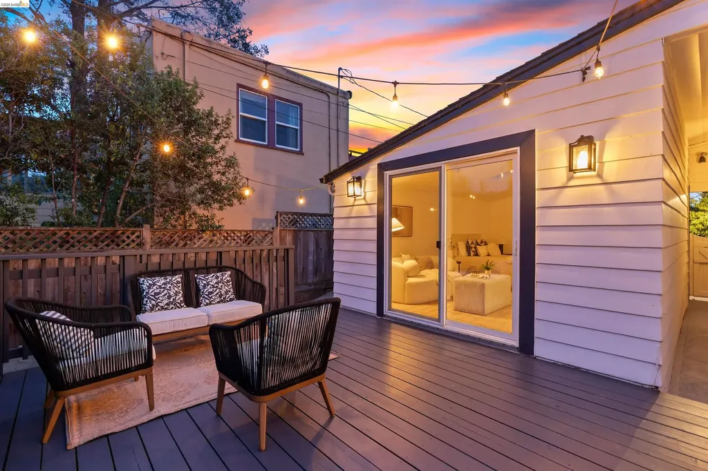 4638 Reinhardt Drive Oakland CA 94619