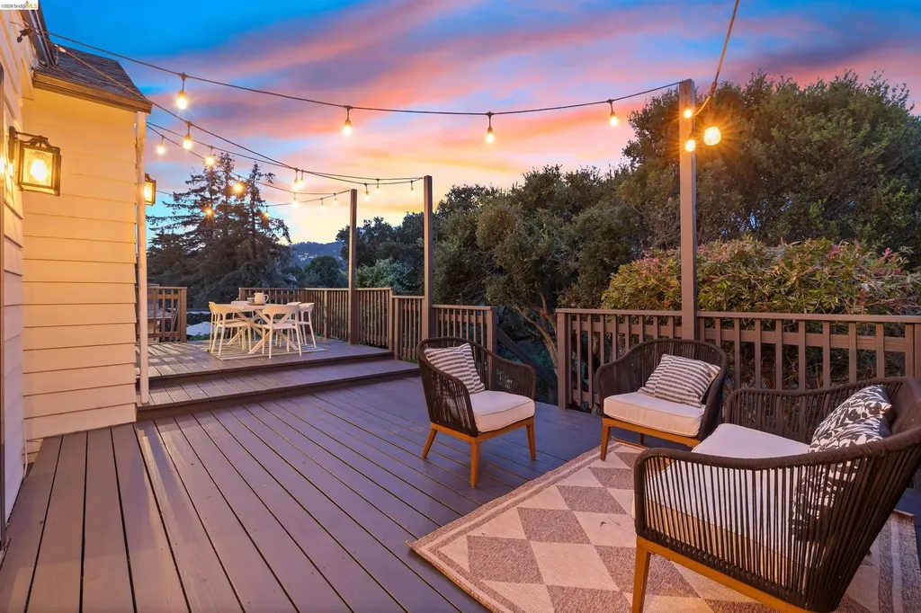 4638 Reinhardt Drive Oakland CA 94619