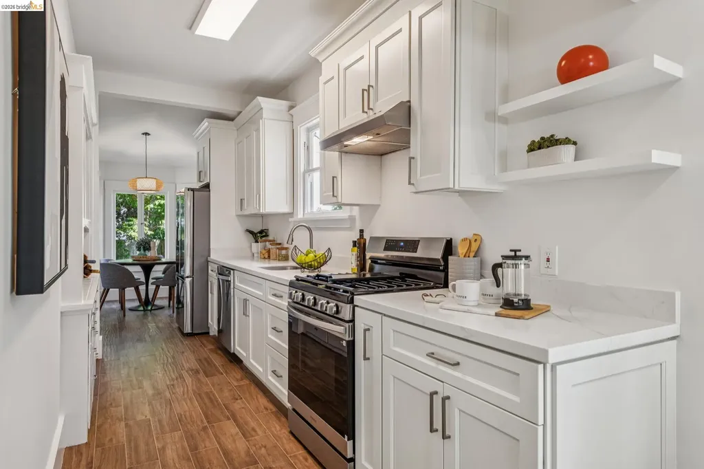4120 Webster Oakland CA 94609