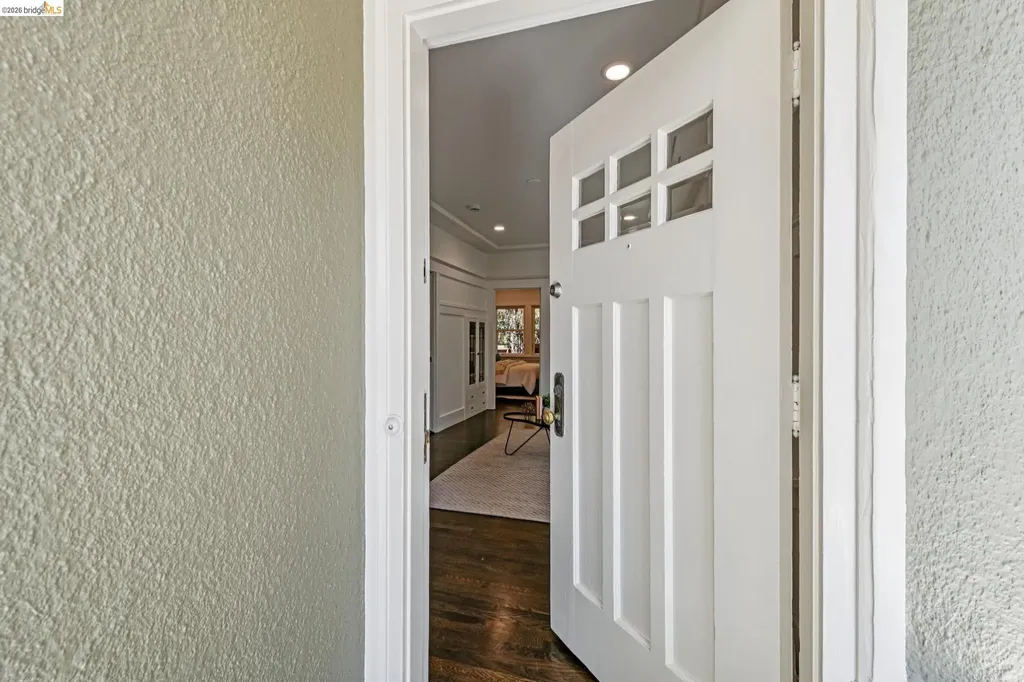 4120 Webster Oakland CA 94609