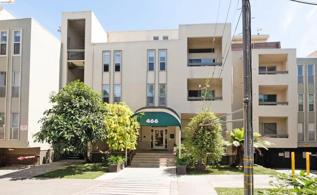 466 Crescent Street Oakland CA 94610