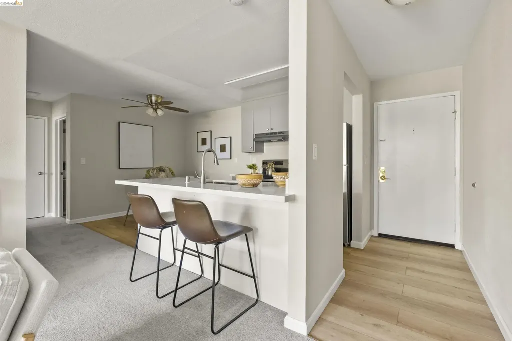 466 Crescent Street Oakland CA 94610