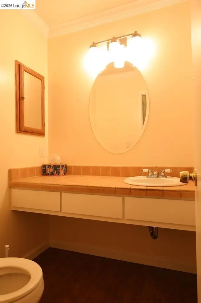 1055 San Ramon Valley Boulevard Danville CA 94526