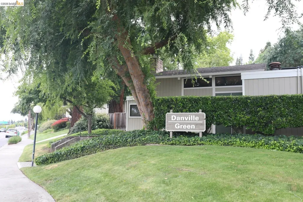 1055 San Ramon Valley Boulevard Danville CA 94526