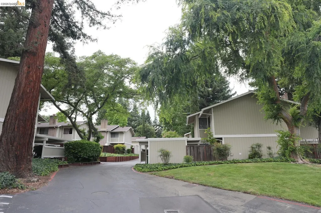 1055 San Ramon Valley Boulevard Danville CA 94526