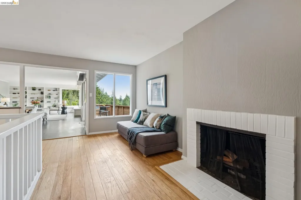 1427 Summit Road Berkeley CA 94708
