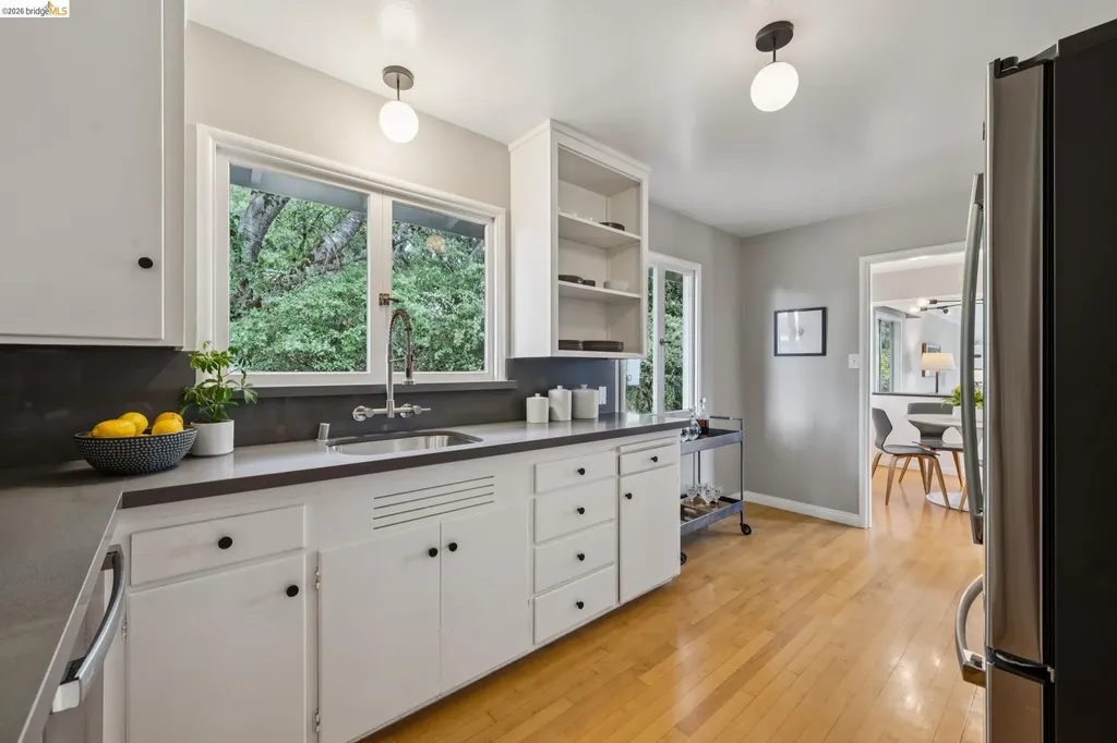 1427 Summit Road Berkeley CA 94708