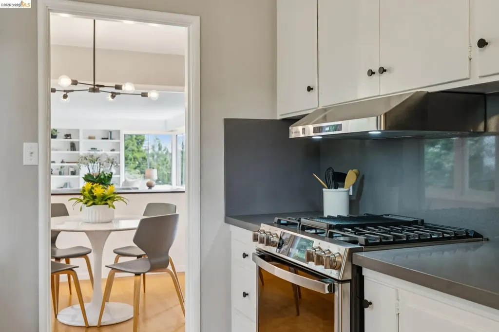 1427 Summit Road Berkeley CA 94708