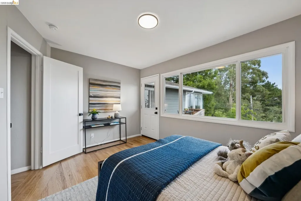 1427 Summit Road Berkeley CA 94708