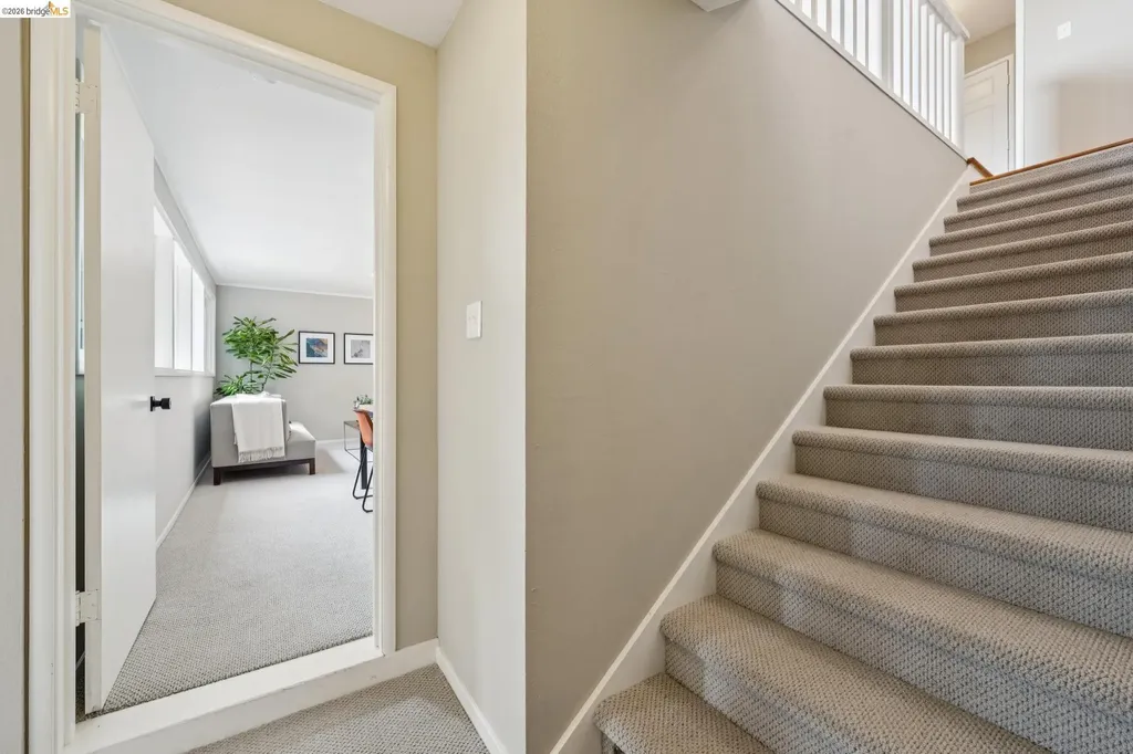 1427 Summit Road Berkeley CA 94708