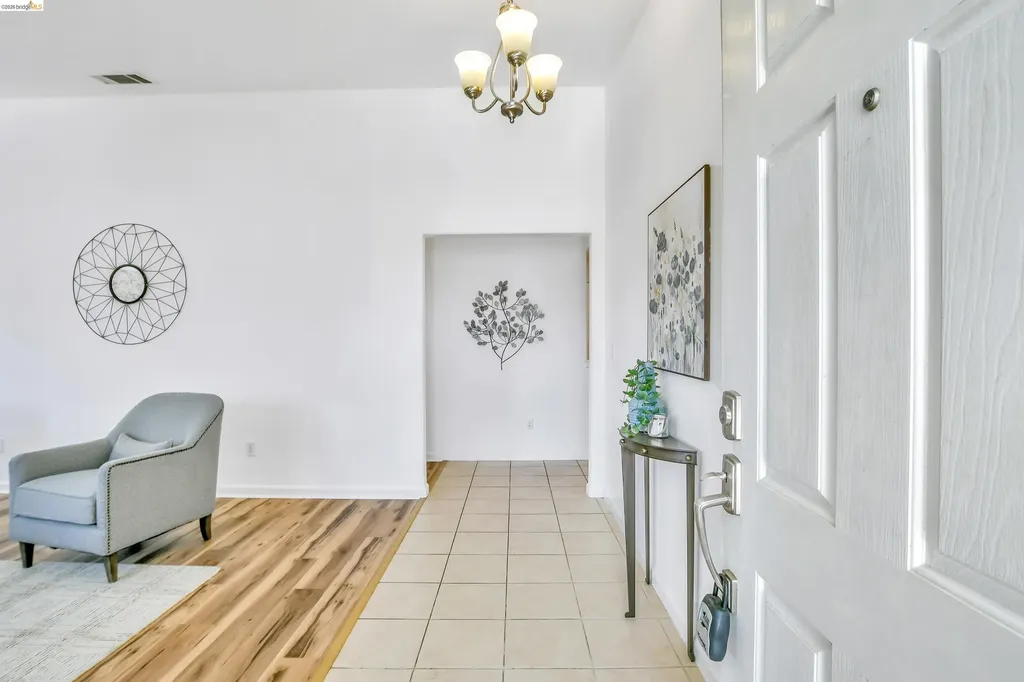 2076 Heartland Circle Brentwood CA 94513
