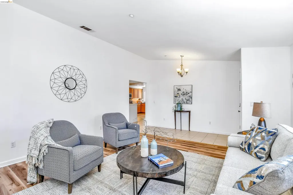 2076 Heartland Circle Brentwood CA 94513