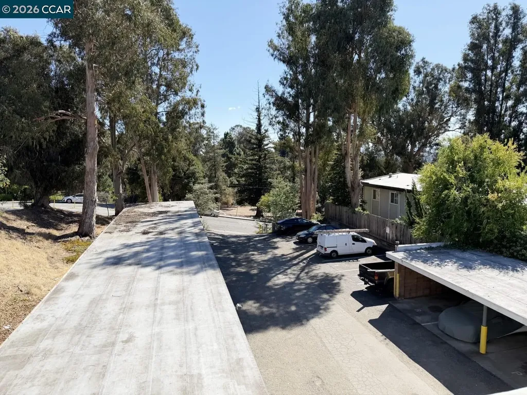 944 Walpert Street Hayward CA 94541