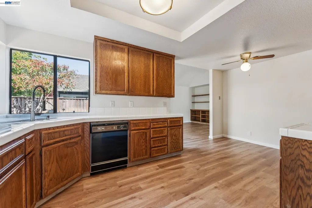 365 Channing Way Alameda CA 94502