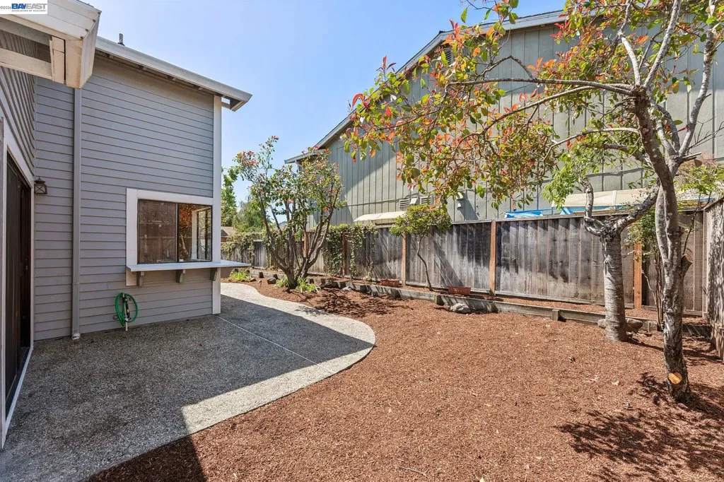 365 Channing Way Alameda CA 94502