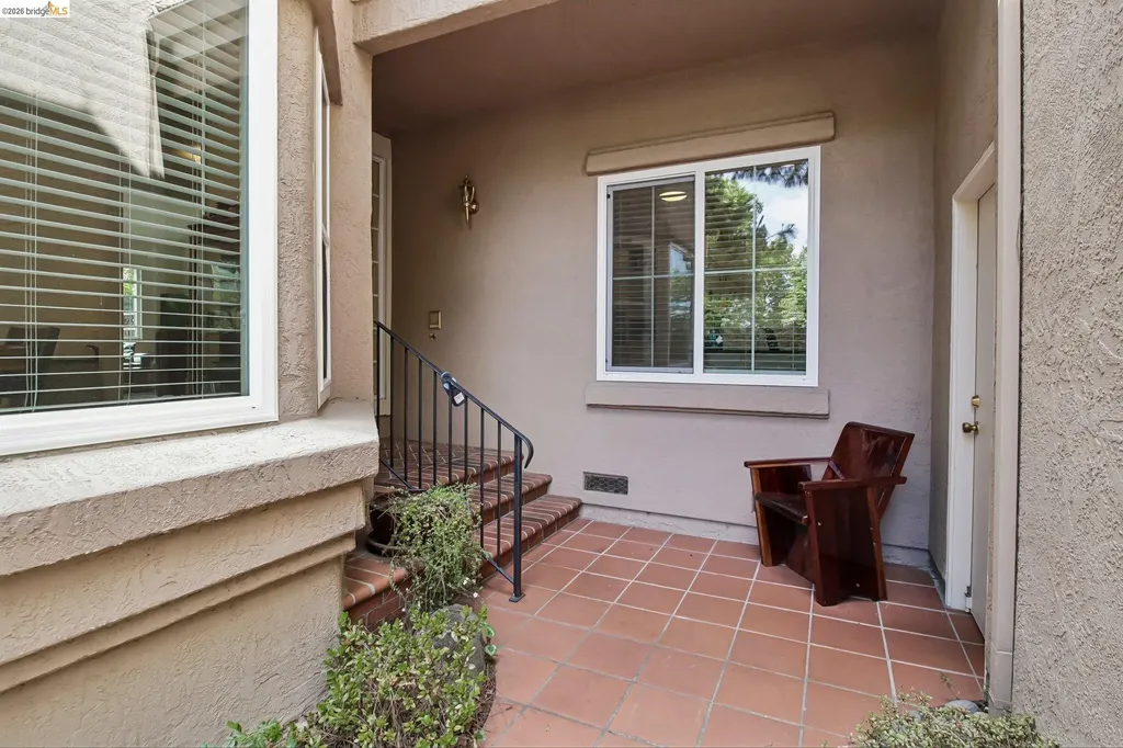 1251 Canyon Side Avenue San Ramon CA 94582