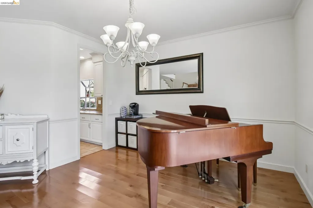 1251 Canyon Side Avenue San Ramon CA 94582