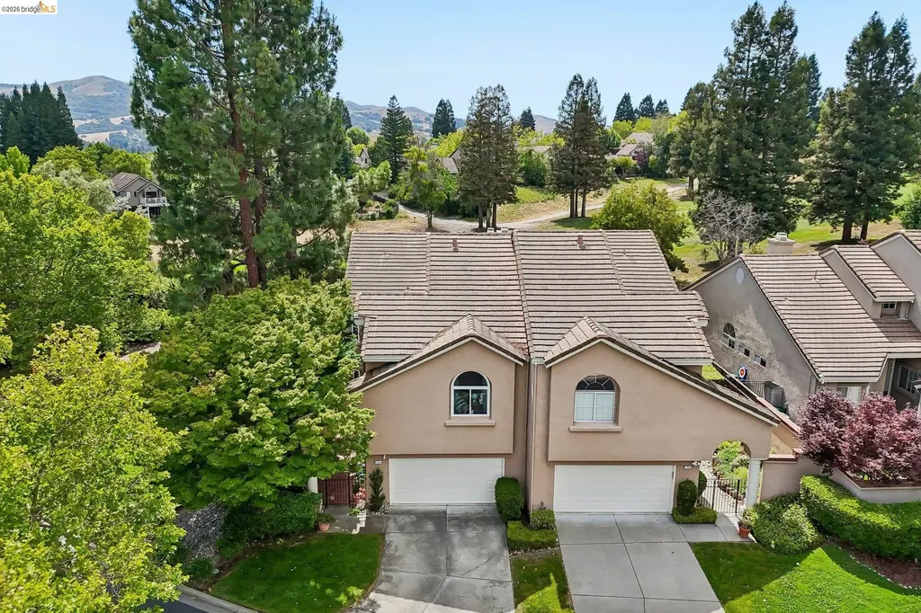 1251 Canyon Side Avenue San Ramon CA 94582