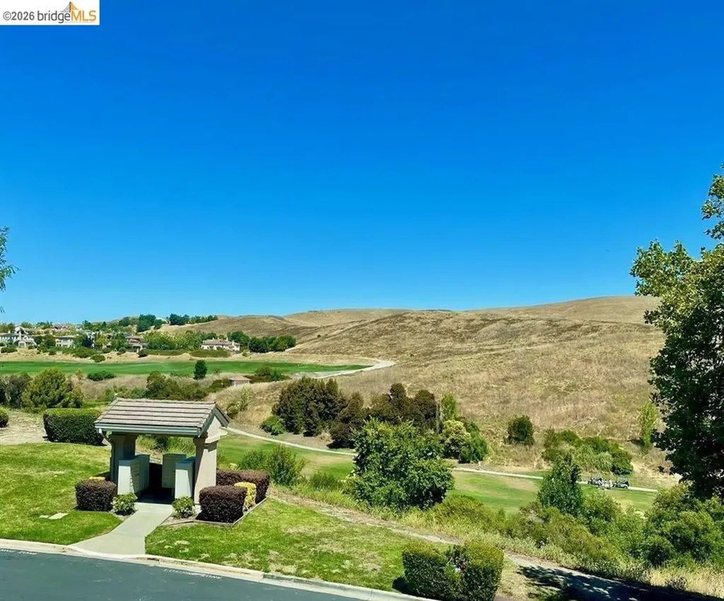 1251 Canyon Side Avenue San Ramon CA 94582