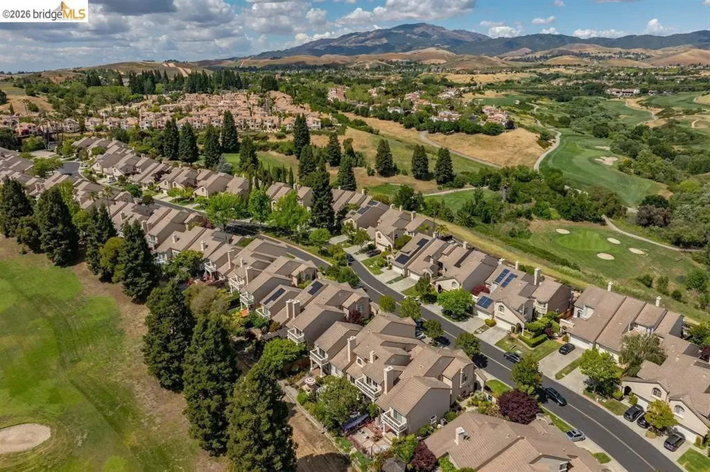 1251 Canyon Side Avenue San Ramon CA 94582
