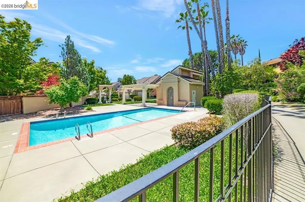 1251 Canyon Side Avenue San Ramon CA 94582