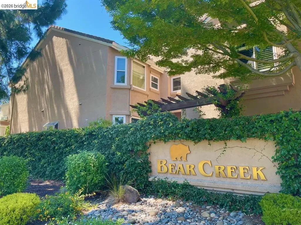 1251 Canyon Side Avenue San Ramon CA 94582