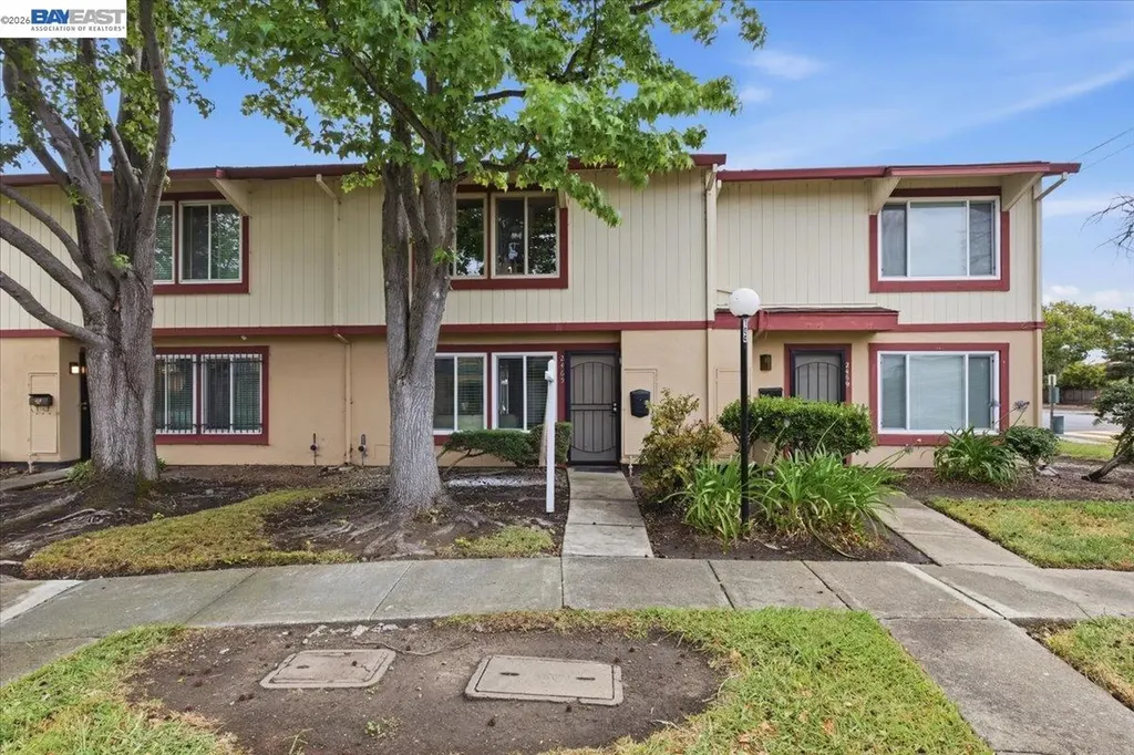 2465 Arf Avenue Hayward CA 94545
