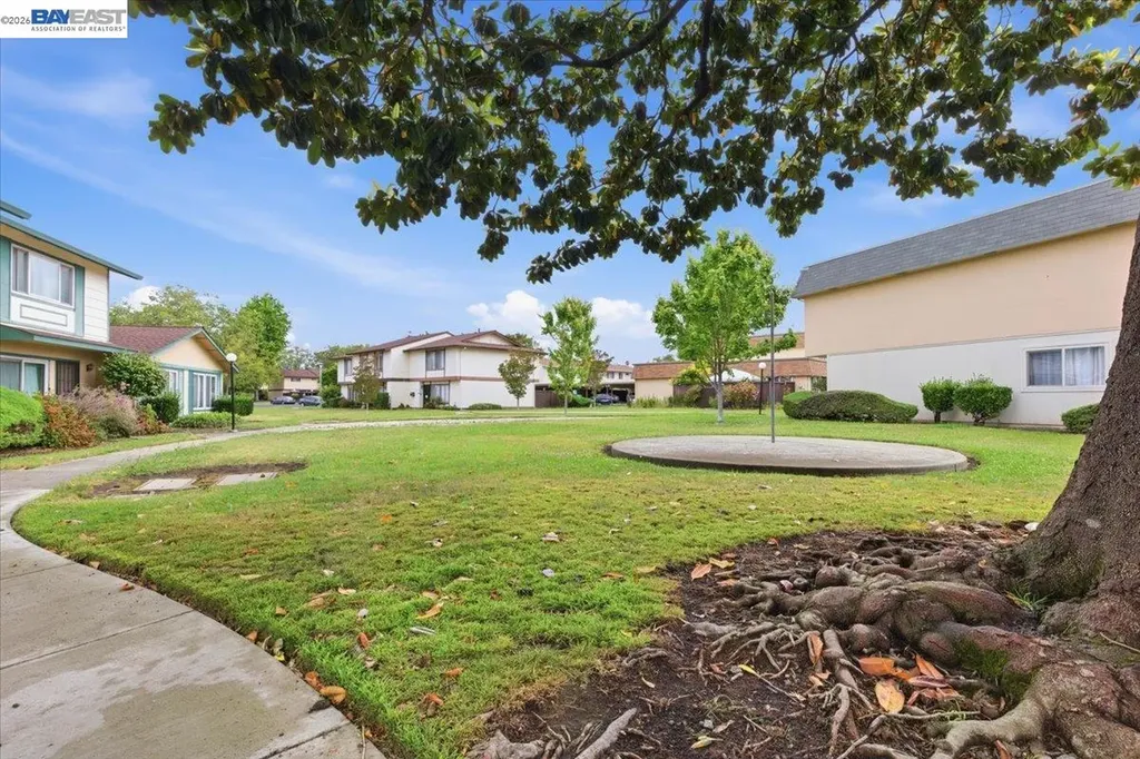 2465 Arf Avenue Hayward CA 94545