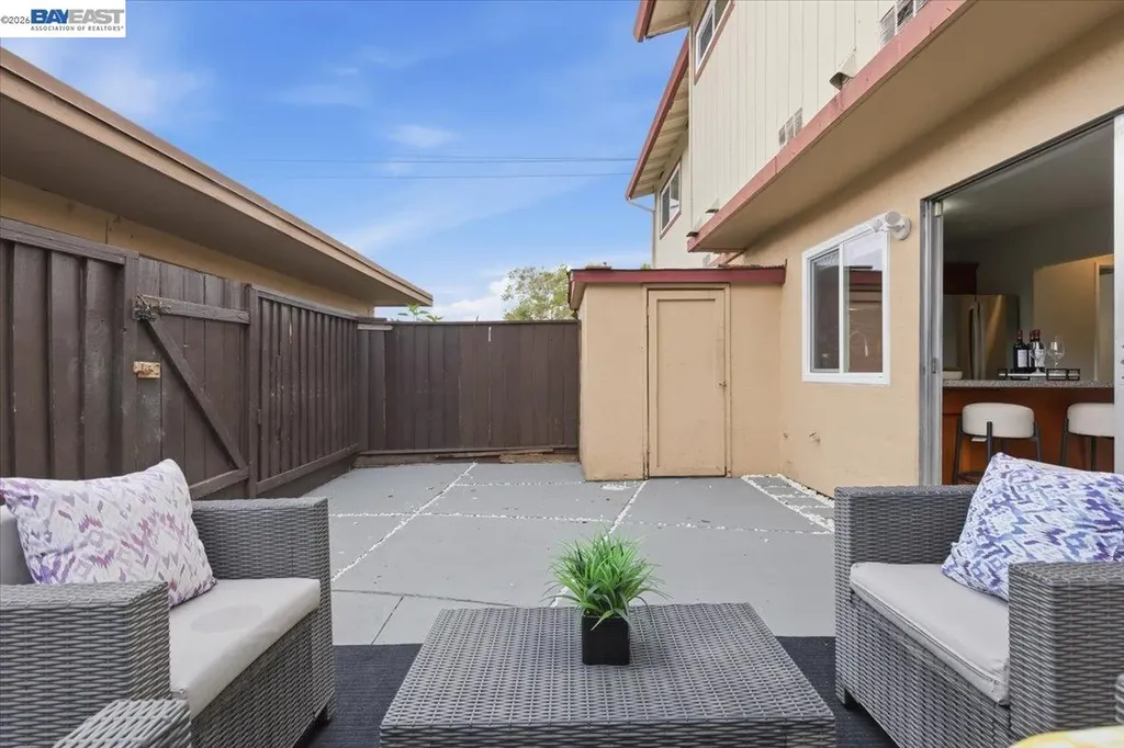 2465 Arf Avenue Hayward CA 94545
