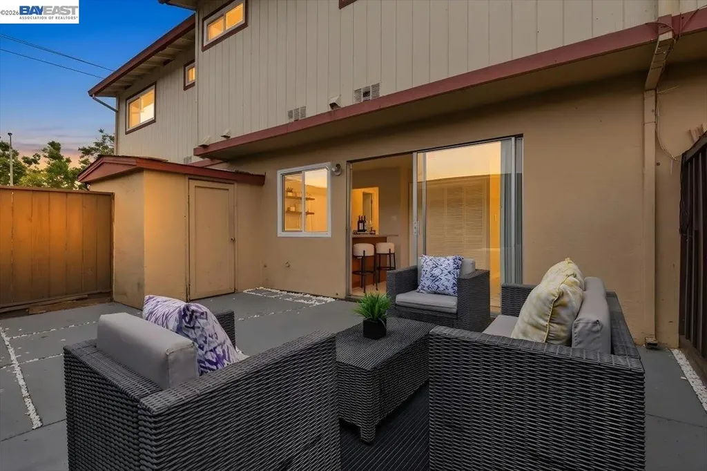 2465 Arf Avenue Hayward CA 94545