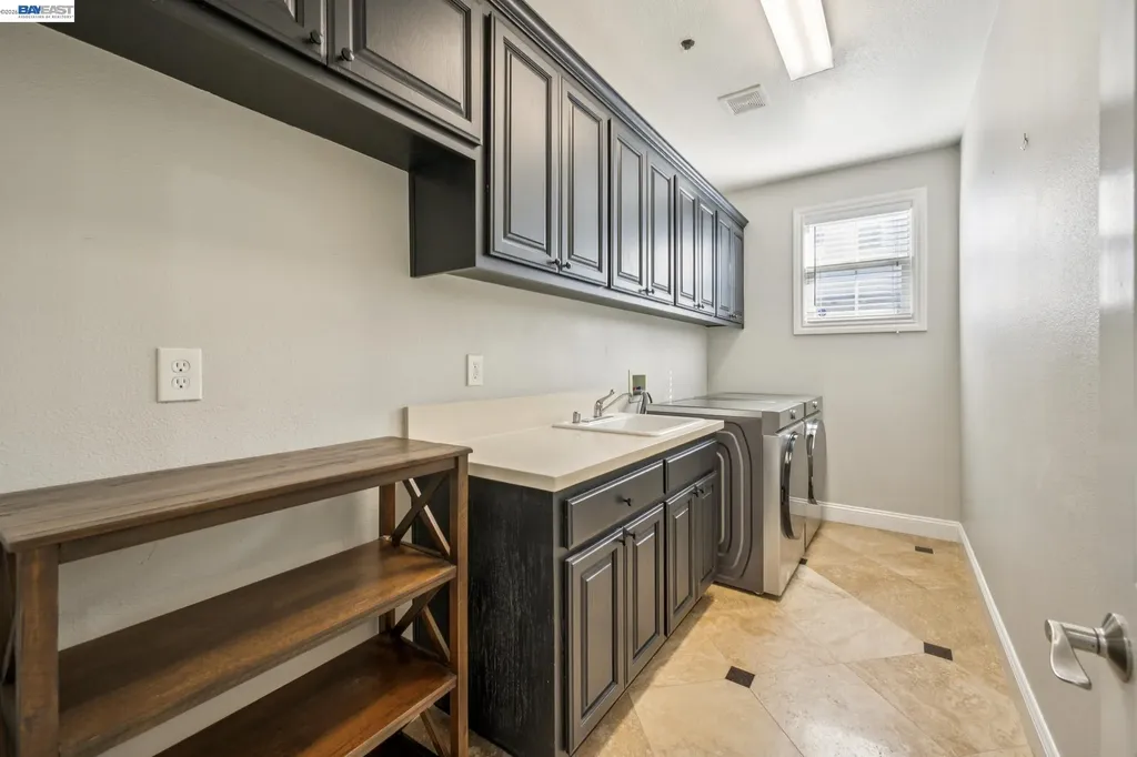2811 Sugar Hill Terrace Dublin CA 94568