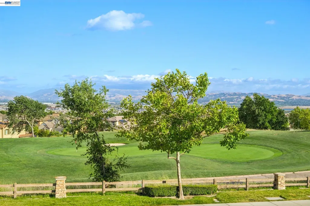 2811 Sugar Hill Terrace Dublin CA 94568