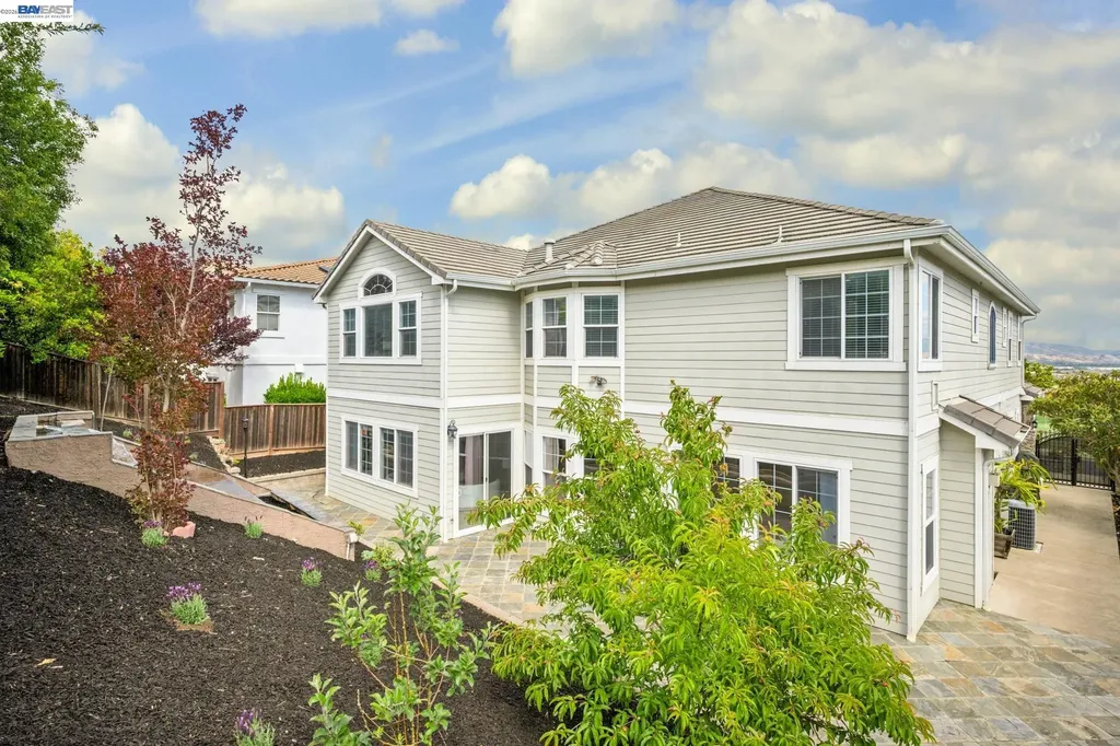 2811 Sugar Hill Terrace Dublin CA 94568