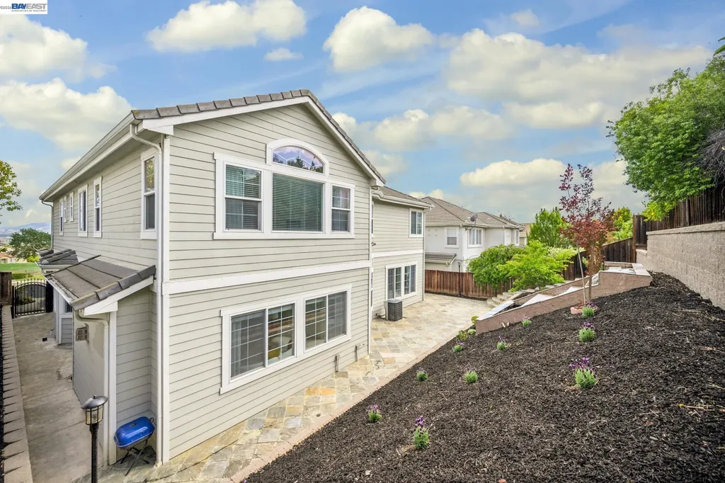 2811 Sugar Hill Terrace Dublin CA 94568