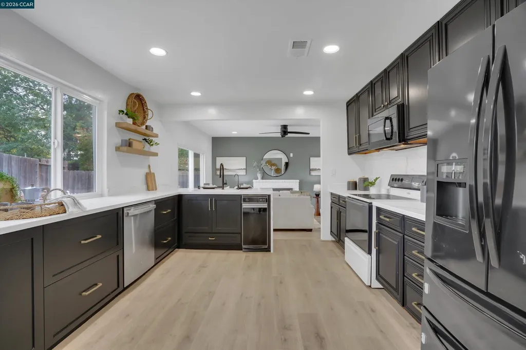 1965 Spring Lake Drive Martinez CA 94553