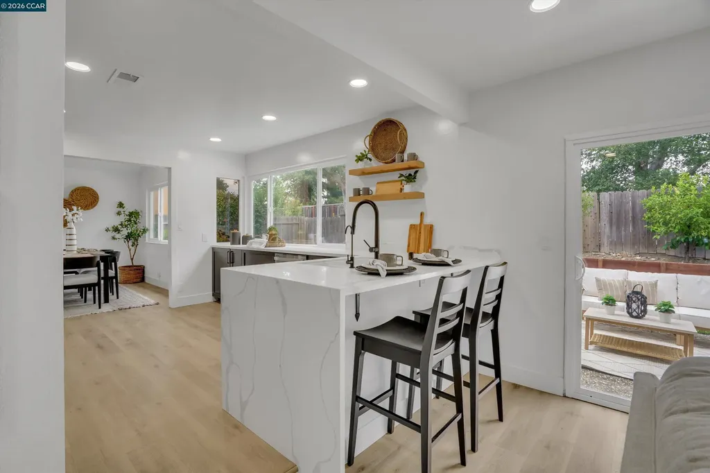 1965 Spring Lake Drive Martinez CA 94553