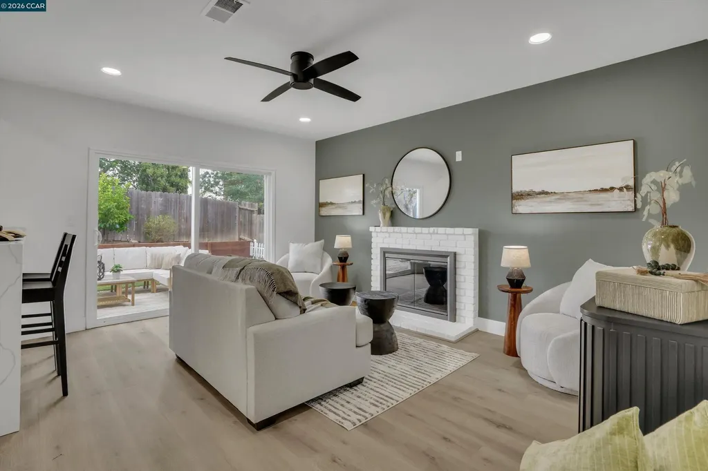 1965 Spring Lake Drive Martinez CA 94553