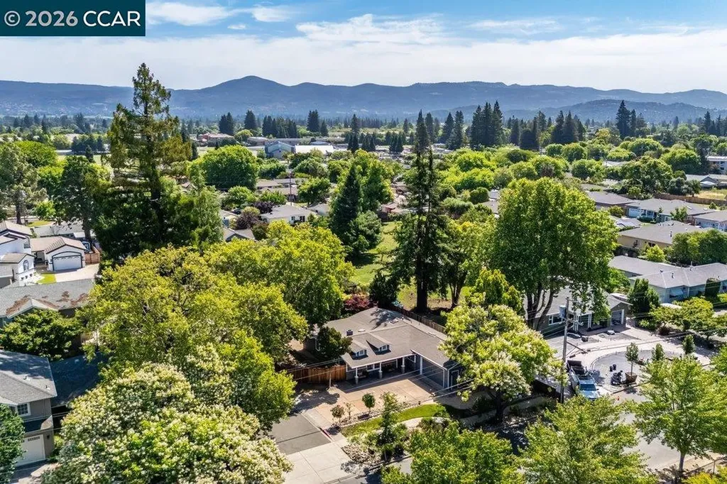 3606 Linda Vista Avenue Napa CA 94558