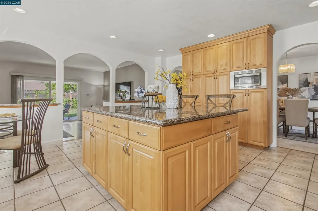1740 Clayton Way Concord CA 94519