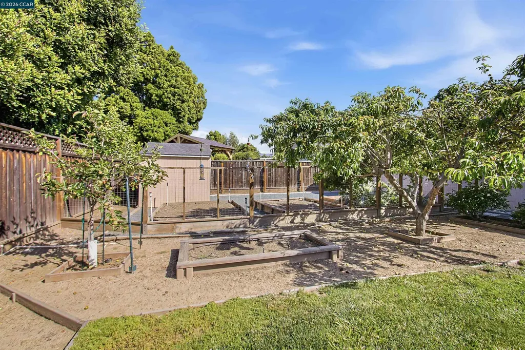 1740 Clayton Way Concord CA 94519