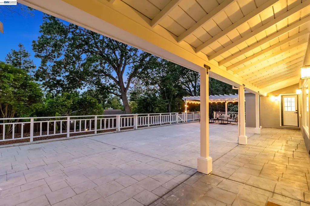 1021 Scots Lane Walnut Creek CA 94596