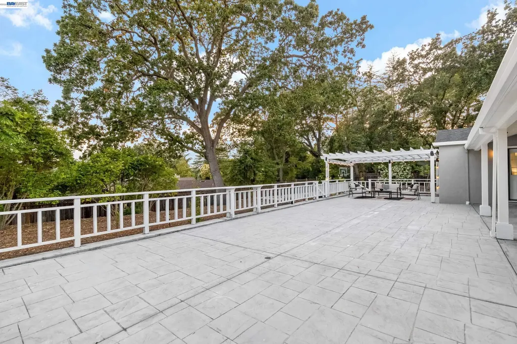 1021 Scots Lane Walnut Creek CA 94596