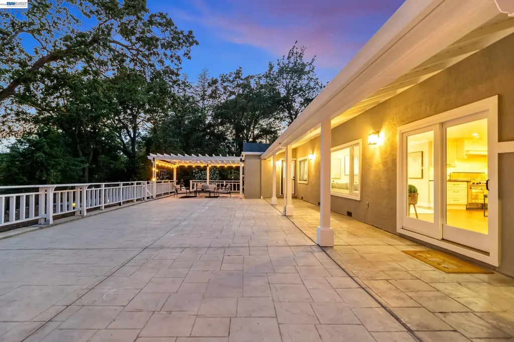 1021 Scots Lane Walnut Creek CA 94596
