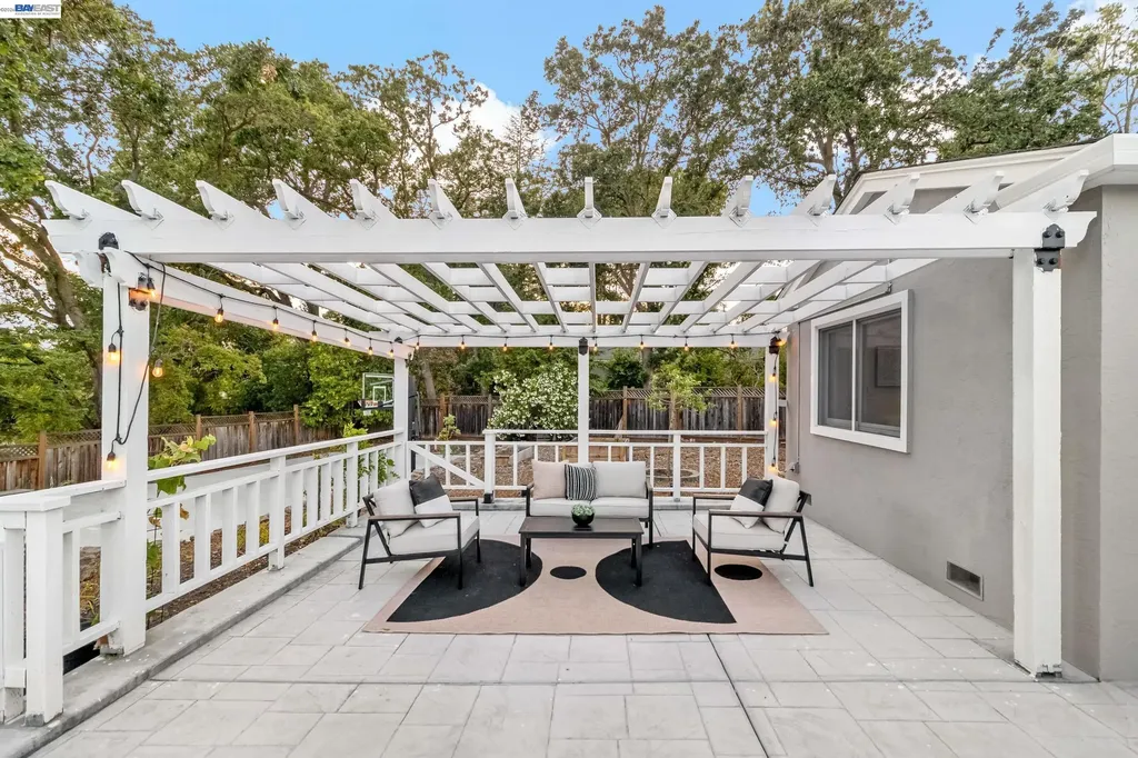 1021 Scots Lane Walnut Creek CA 94596