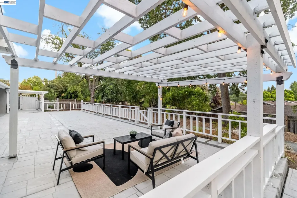 1021 Scots Lane Walnut Creek CA 94596