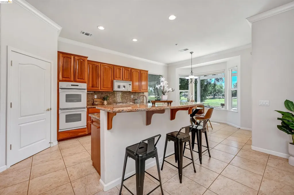 930 Suntan Brentwood CA 94513